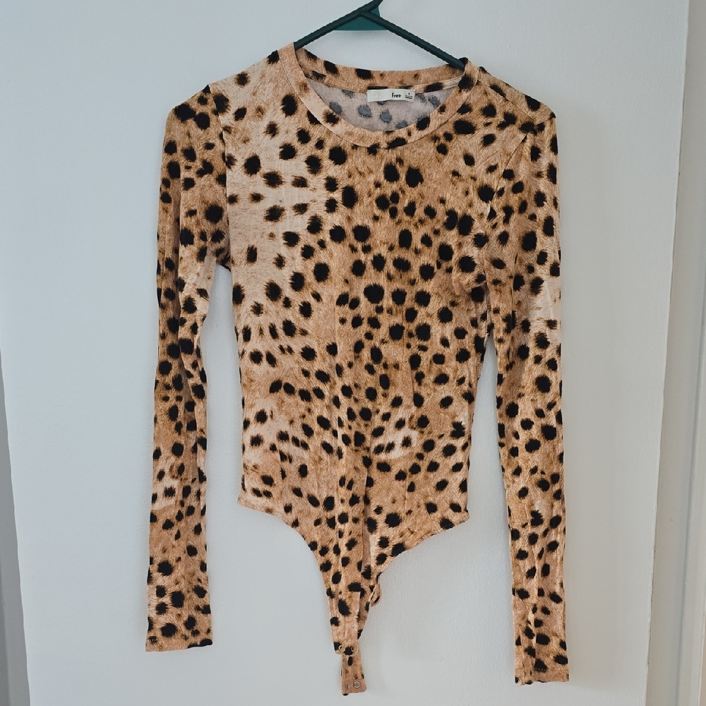 Wilfred Animal Print Bodysuit in Tan and Black